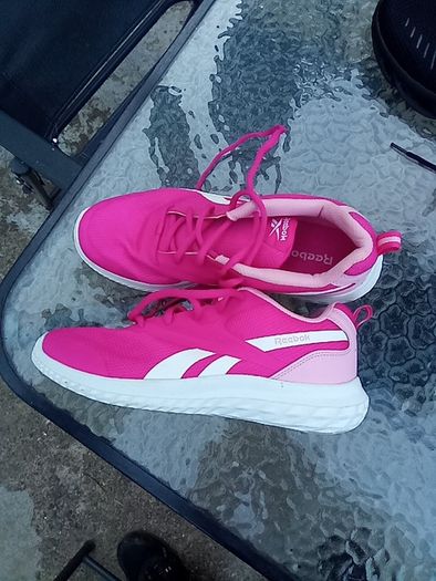 Women's trainers