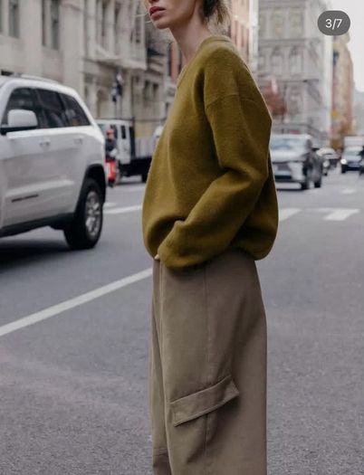 Zara Olive Green Oversized  V Neck Jumper  Size Large