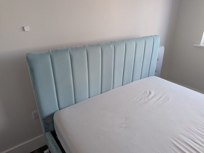 King size bed