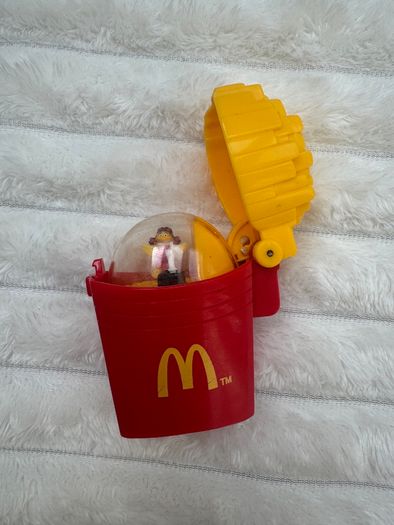1996 McDonalds Flip Top Food Spinners Fries/ Chips Box Happy Meal Used Please see pictures