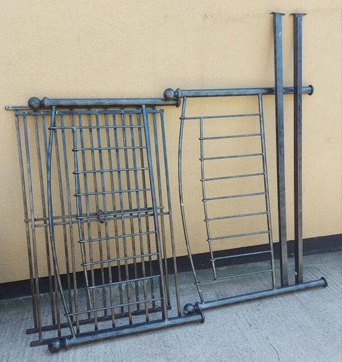 Metal double bed frame