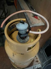 gas bottle+ regulator
