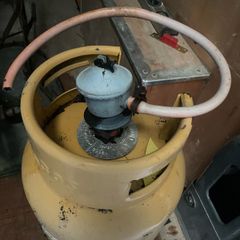 gas bottle+ regulator