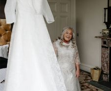 mother of the bride /groom