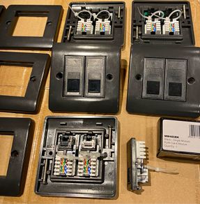 Click RJ45 Cat-6 Modules in black with or without data plates
