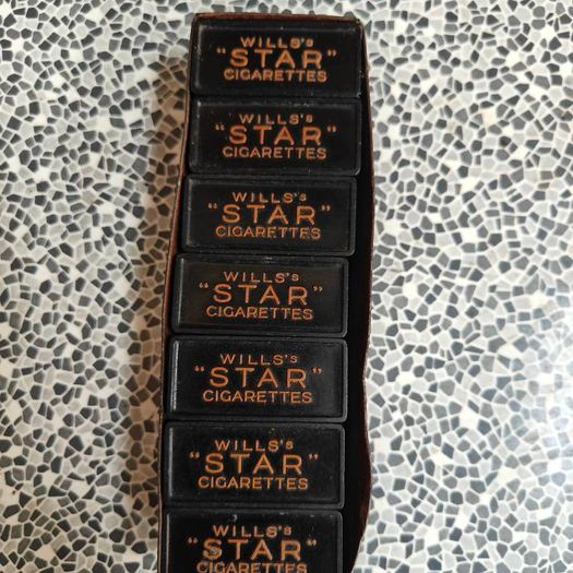 Vintage 35 x  Wills Star Cigs Domino 1920s tobacco collectable