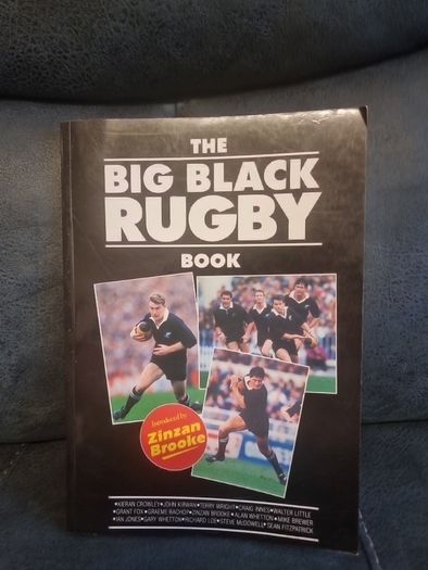 The Big Black Rugby Book  1990