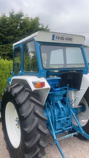 Ford 4000
