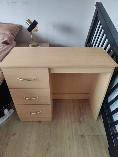FREE dressing table