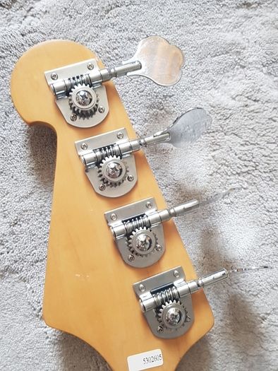 bass.