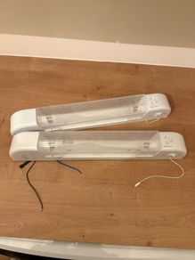 NEW LED Shaver Lights 2 Pairs Unused Bathroom Remodel Leftovers