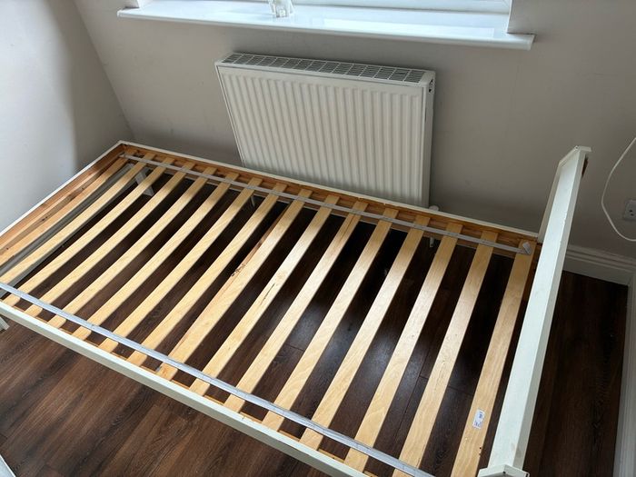 FREE single bed with mattress