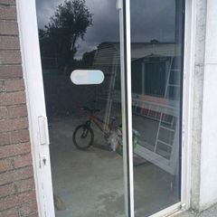 Sliding door