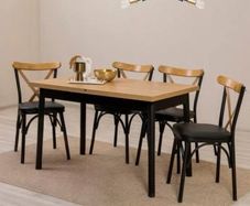Dining table (Extending) with 4 chairs.