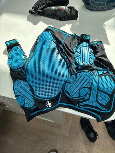 Mountain biking gear