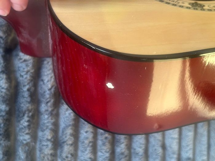 6 string acoustic guitar