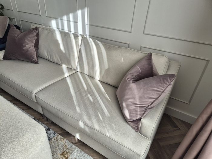 Excellent condition Ventura Monroe 3 Seater Sofa