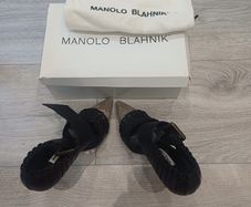Designer Manolo Blahnik Size 37 High-Heeled Strap Sandals