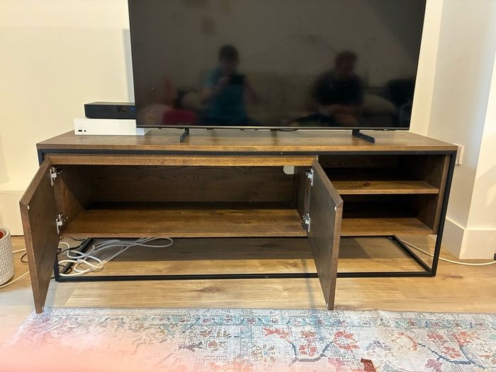 TV cabinet