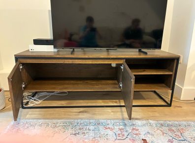 TV cabinet