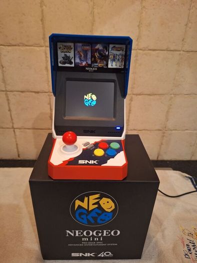 Neo Geo Mini