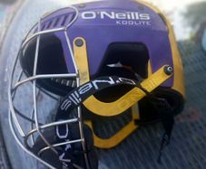 O'Neill helmut GAA, medium child's, D18