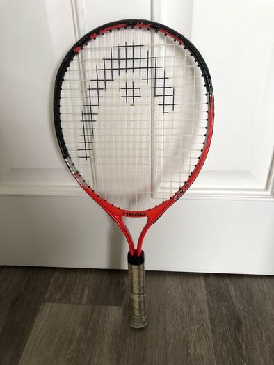 Tennis racket