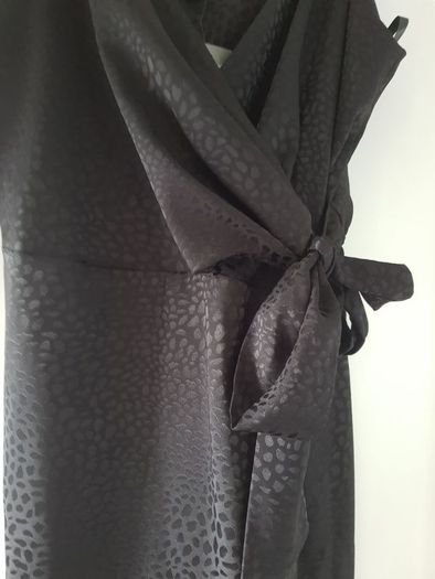 BNWT Black wrap dress size 10