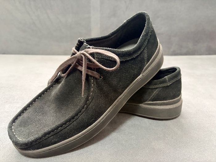 Clarks Black Suede Shoes size eu43