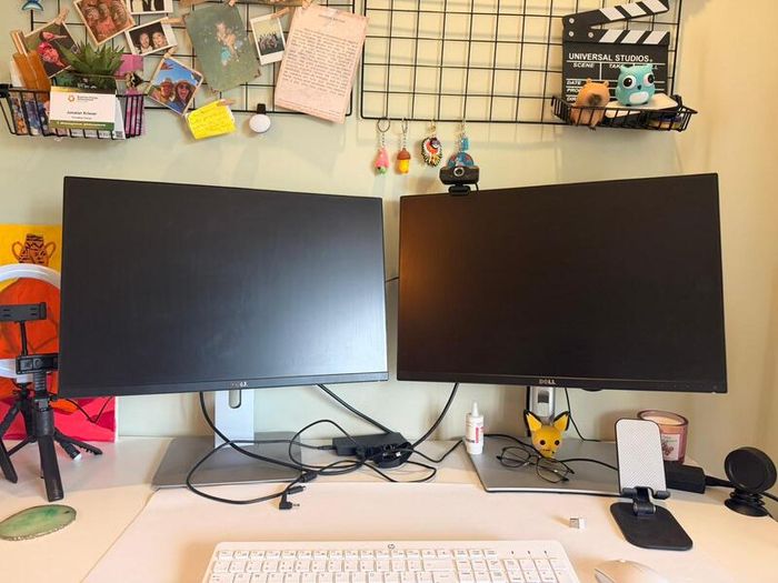 Dell UltraSharp U2415 24" IPS Monitors x2 - Pair Available
