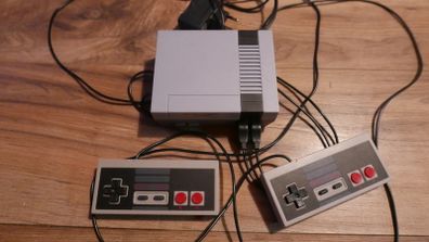 Nintendo mini retro 8-bit 620 games