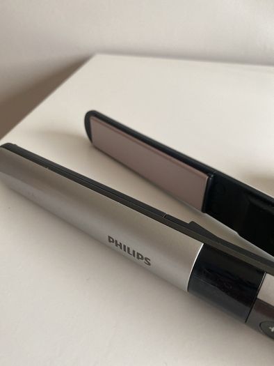 Philips HP8361 Ionic Hair Straightener with Ceramic Plates