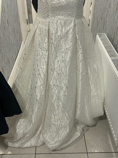 wedding dress