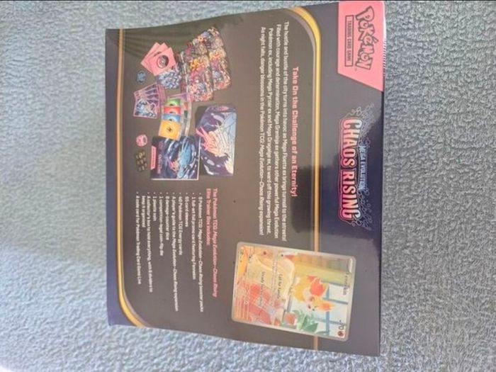 Pokemon Chaos Rising Elite trainer box