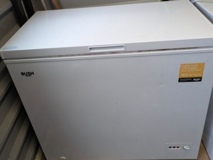 BUSH Chest Freezer