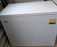 BUSH Chest Freezer