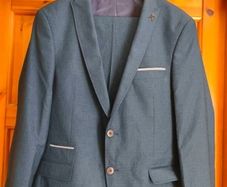 Men's 2 piece, Travis, jacket and trousers Teal suit. Slim fit. Worn oncen