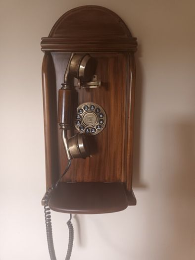 Old style telephone