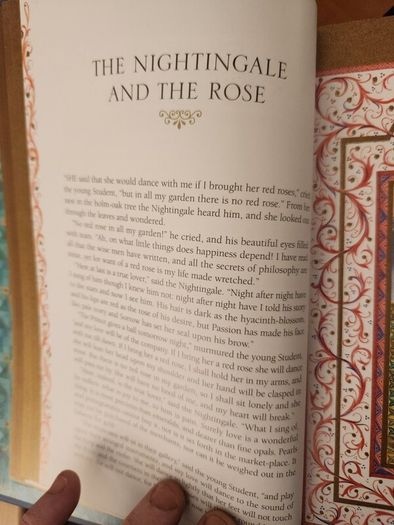 THE FAIRY TALES OF OSCAR WILDE. ILLUSTRATED BY ISABELLA BRENT. Beautiful illustrated large volume hardback in very good condition.