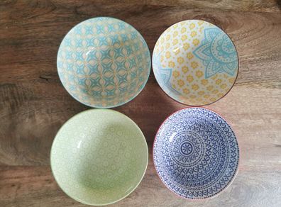 4 bowls