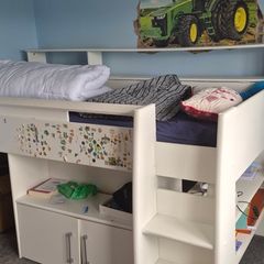 Midsleeper bed