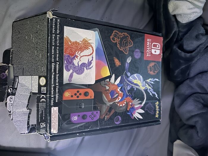 OLED Nintendo Switch Limited Edition Scarlet and Violet