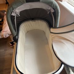 Uppababy Cruz