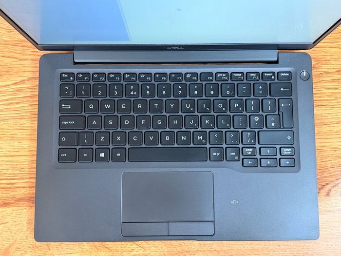 Dell Latitude 7300 i5 8th gen