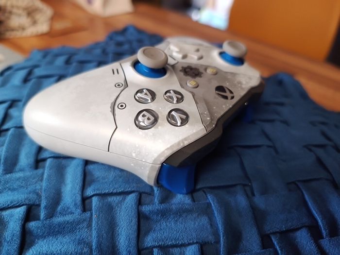 Xbox Controller (Gears 5 Limited Edition)