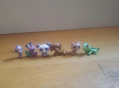 Littlest pet shop Monopoly figures