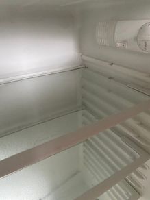 Smeg fridge freezer shelf