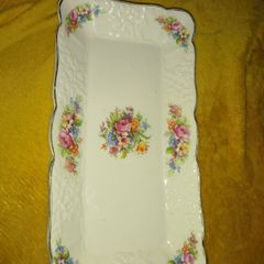 Sunning porcelain plate