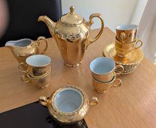 Thum gold coffee set