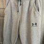 Boys Under Armour Top & Bottoms Image 9
